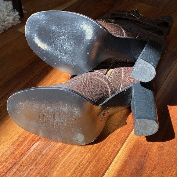 Tory Burch Jaden Boots, size 9.5 - Picture 3 of 7